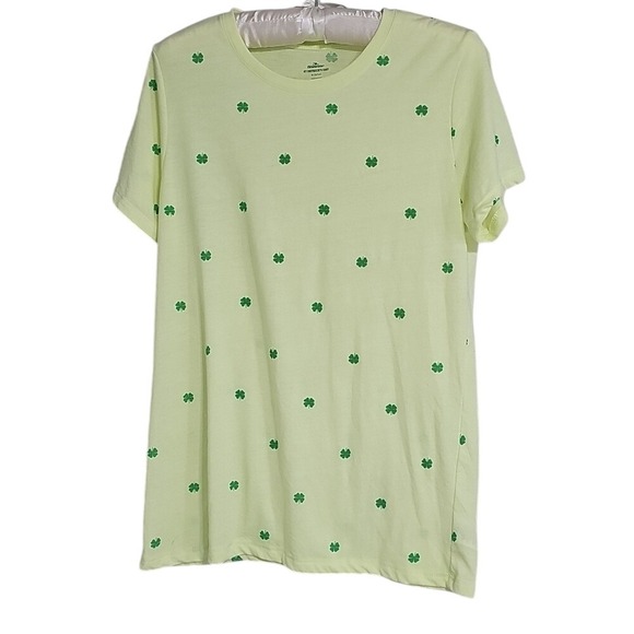 Shamrock Shirt St. Patrick's Day Yellow Green Shamrock Clover T-Shirt Size M EUC - Picture 2 of 6